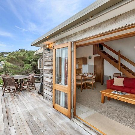 Te Maiki Retreat - Russell Holiday Home Exterior photo