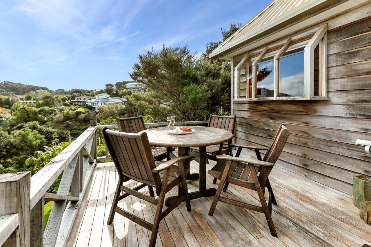 Te Maiki Retreat - Russell Holiday Home Exterior photo