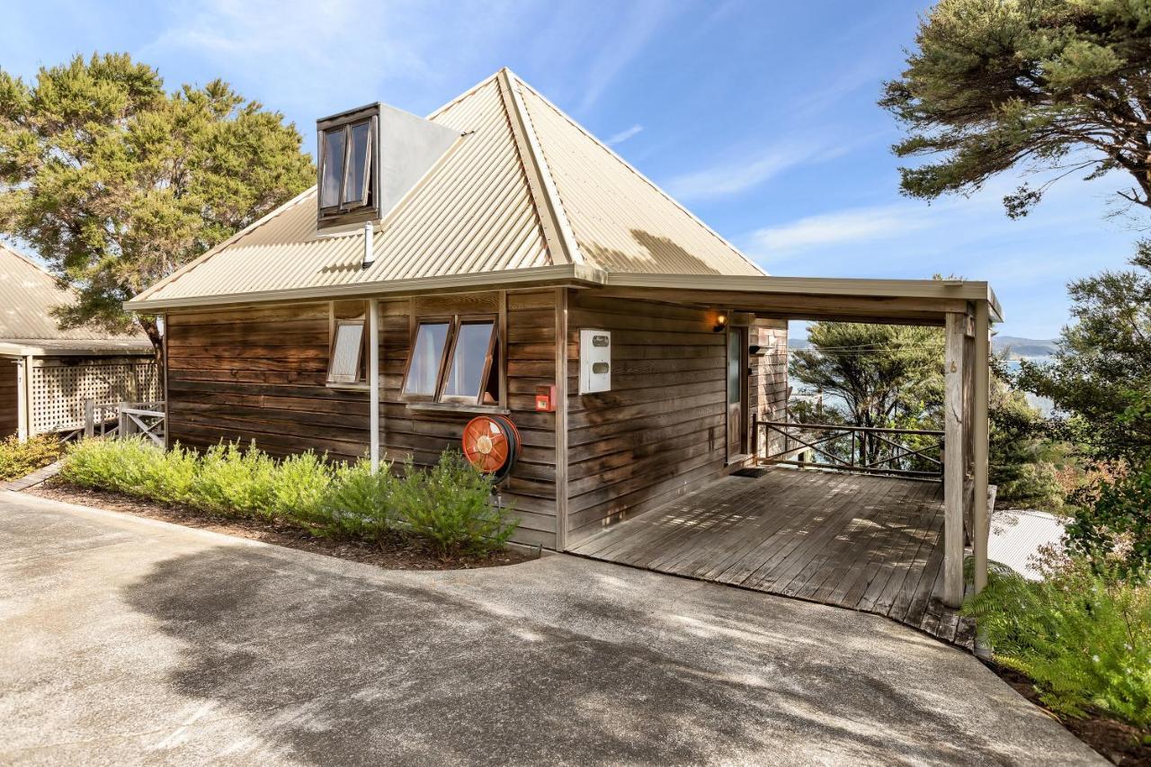 Te Maiki Retreat - Russell Holiday Home Exterior photo